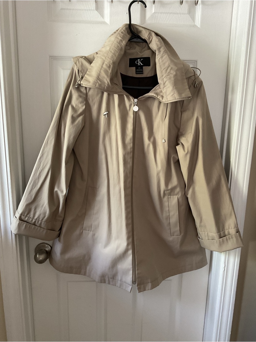 Calvin Klein Women’s Hooded Raincoat Tan Beige Zip Front Jacket M
